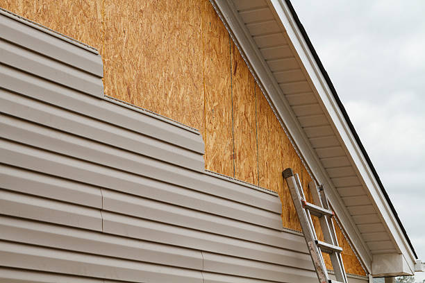 Professional Emergency Siding Repair technician working in West Long Branch, NJ